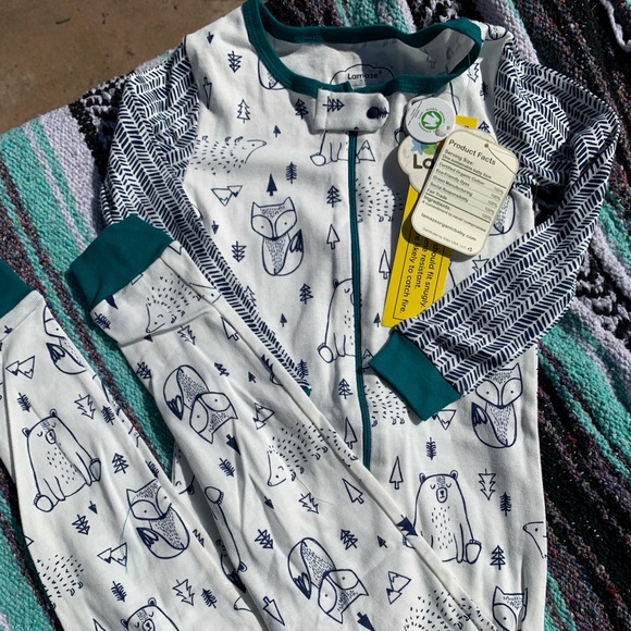 Footless zip up pajamas - Picture 1 of 3